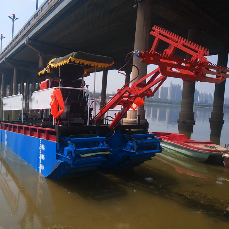 Amphibious Weed Harvesters For Aquatic Reed