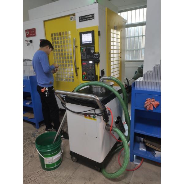 Powerful Suction Pump Liquid Tank Cleaning Machine For Fast And Effective Cleaning
