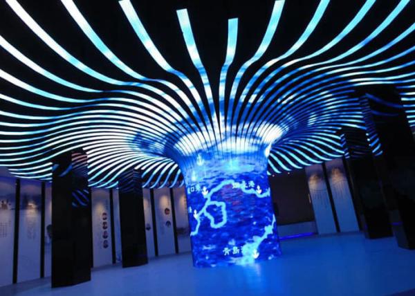Full Color Flexible Led Video Display , P1.56 P1.785 P2 P2.5 Cylinder Flexible