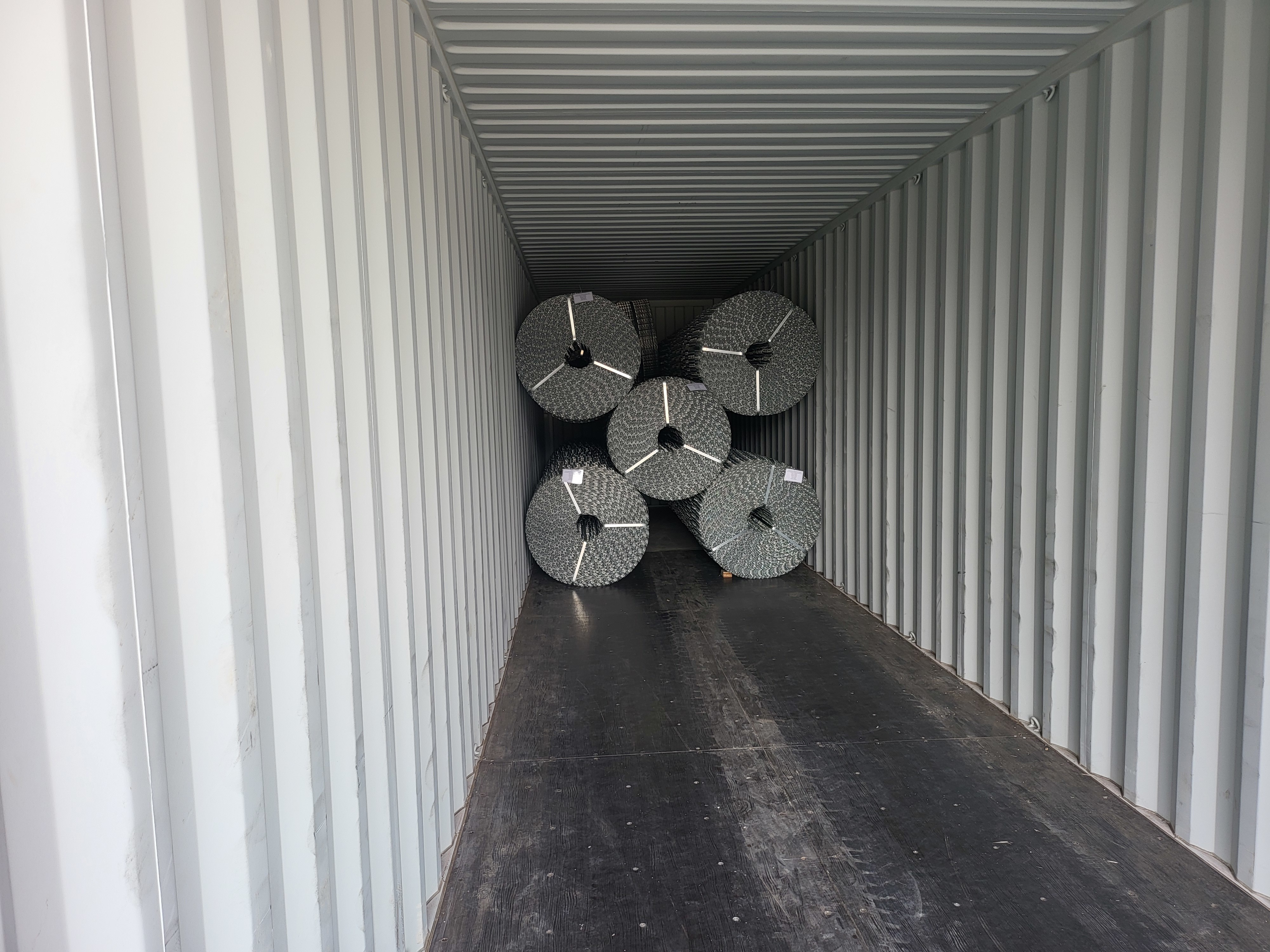 Galvanized Concrete Weight Coating Mesh 2.7mm Wire 10 Lines 140m