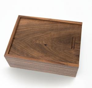 China Modern Small Wooden Gift Box With Push Pull Cover Carving Lid Personalized on sale
