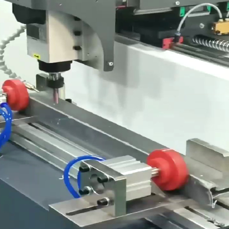 Aluminium window and door copy router cnc upvc windows and doors drilling machine