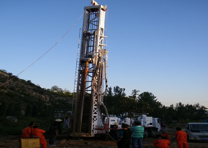 Buy cheap 1000m Water Well Drilling Truck 256KW Engine High Efficiency product