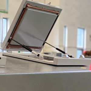 Buy cheap Composting Waste Grinding Machine For Garden 2400*1650*1350mm product