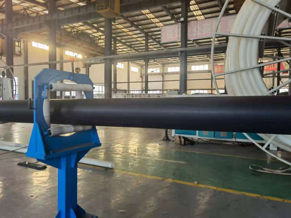 Precision pipeline technology complex bonded continuous composite pipes for oil and gas fields