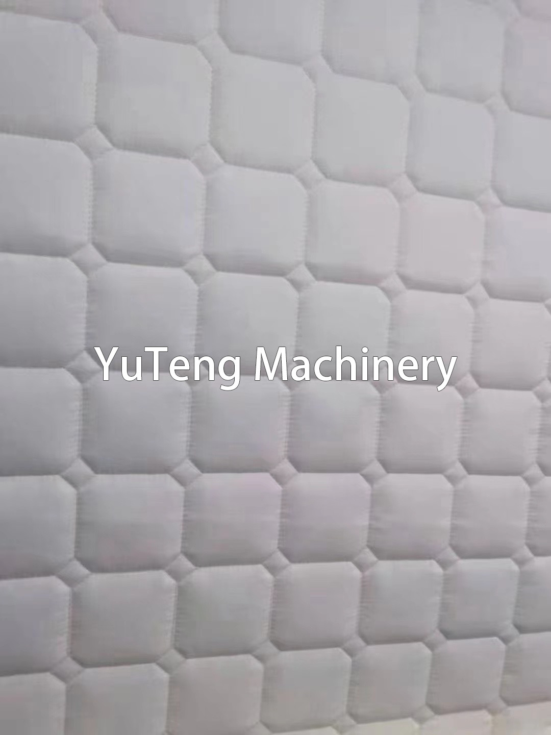 Industial Ultra High Speed Computerized Multi Needle Quilting Machine For Making Garment Hometextile
