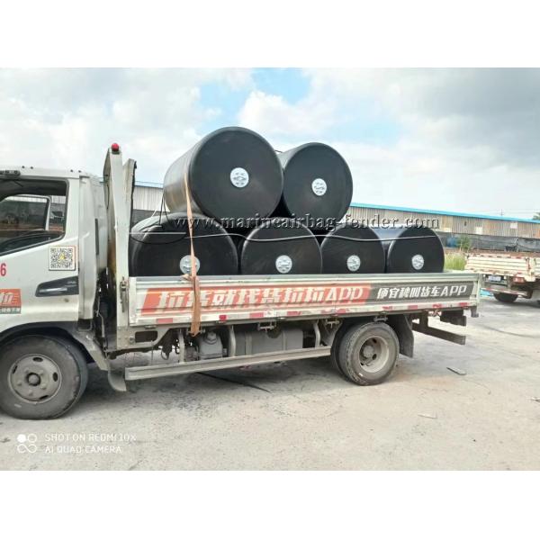 Marine / Offshore Polyurethane Foam Filled Boat Fenders With Good Chemical Resistance