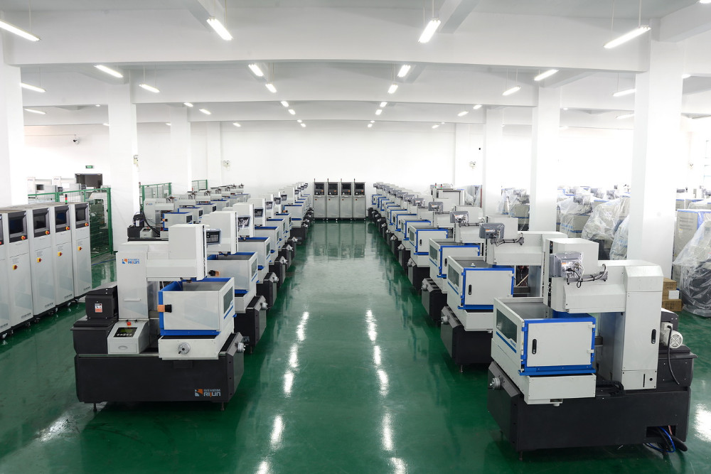 2018 CNC Mini Wire Cutting Wire Cut Edm Machine Price