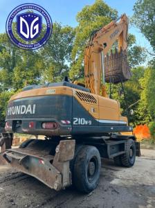 Buy cheap R210w-9 21 Ton Used Hyundai Excavator With Adaptive Suspension System product