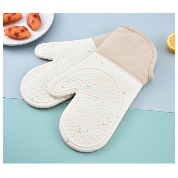 Silicone Oven Mitts And Pot Holders Set Heat Resistant To 450℉ Extra Long 15 Inch Professional Silicone Baking Gloves