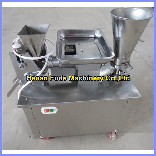 Automatic ravioli making machine