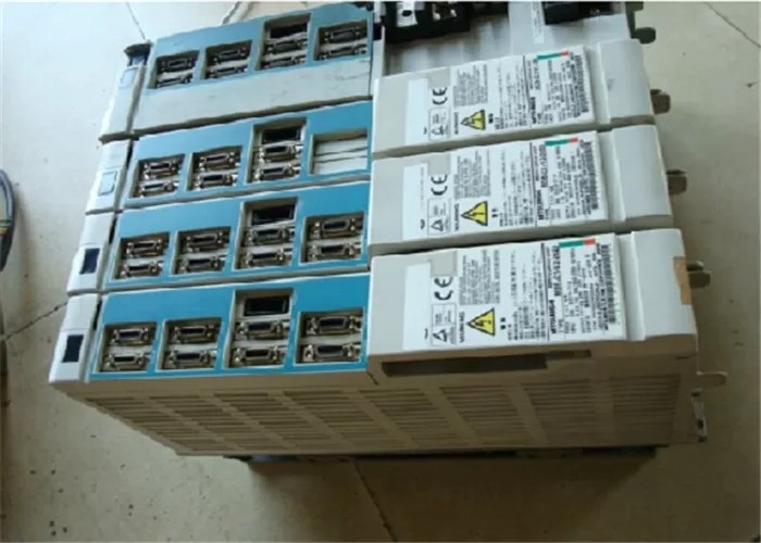 MR-J2S-40B1-EH018 Mitsubishi Electric Serial Servo Controller