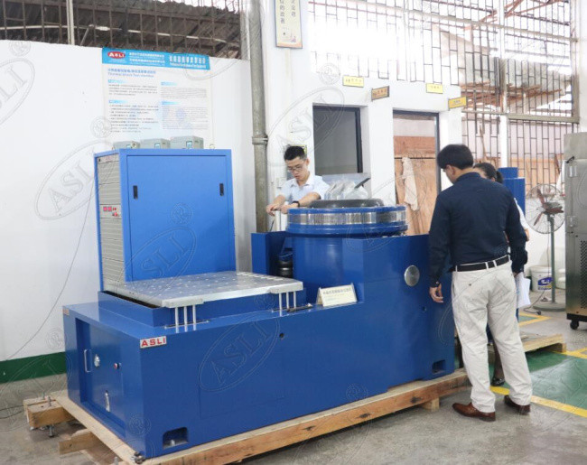 Circuit board automobile 3500HZ Vibration Table Test Equipment With 25mm Displacement