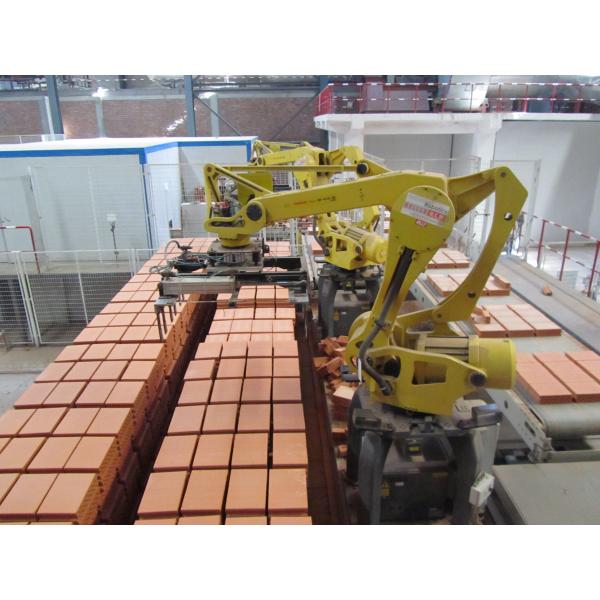 700kg Brick Robot Stacker Automatic Brick Making Machine Yellow
