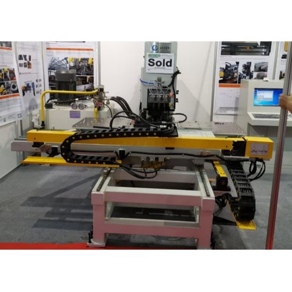 BT50 Drilling Spindle CNC Punching Machine For Steel Metal Sheet Hole Forming 40mm Drilling Thickness