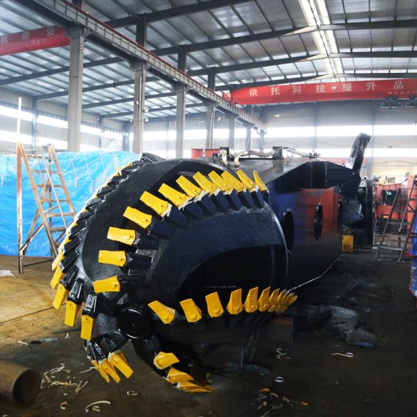 Hydrauliy Diesel Engine Equipment 10/12/14/16/18/20/24/26 Inch Gold Dredge/D Boat /River Dredge Cutter Suction River Sand Dredger with Cutter Head Machinery