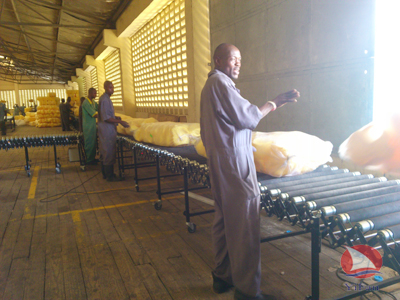 Flexible Expandable Motorized Roller Conveyor,Powered Roller Conveyor