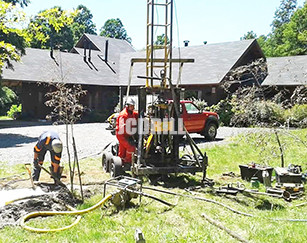 200m Hydraulic Water Drilling Machine Small Size Trailer Mounted