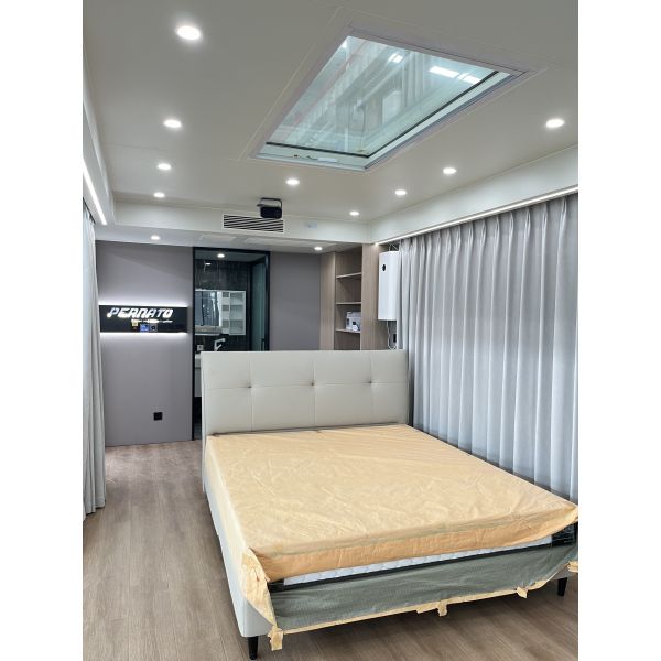 Year-Round Comfort and Portability Space Capsule House with Thermal Insulation and Climate Control