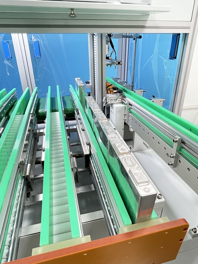 Professional 8 Channels Prismatic Battery Sorting Machine