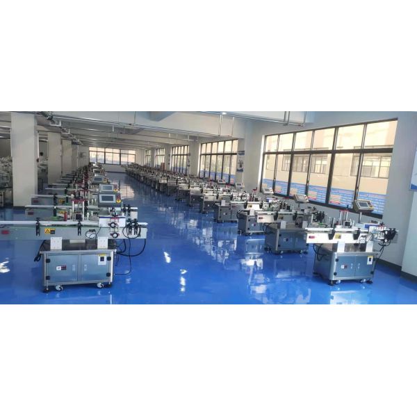High Precision Bottle Labeling Machine 220V 50Hz For Food Beverage industry
