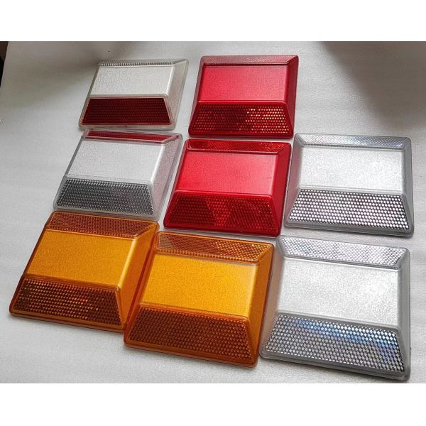 PC Plastic Cat Eye Reflective Sand Filled Road Studs Raised Pavement Marker