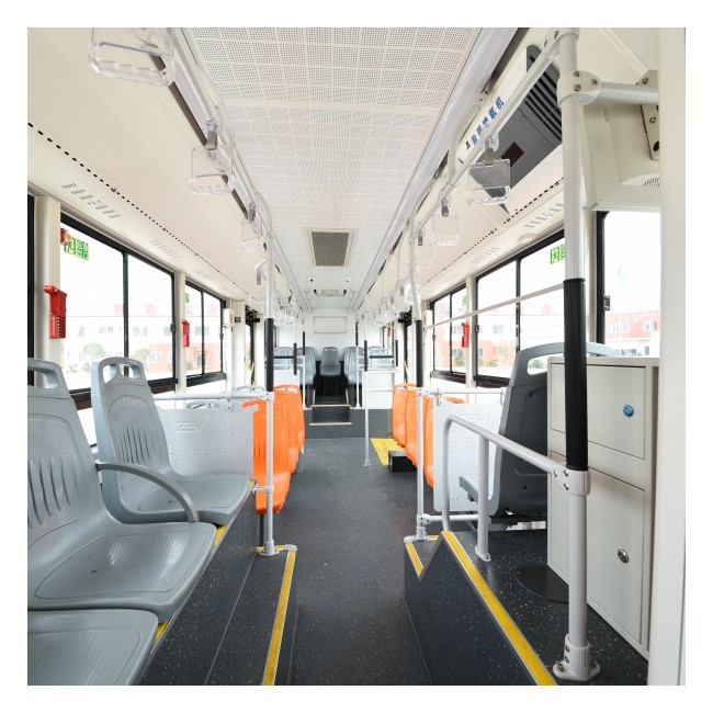 10.5m 240kw Inner Electric City Bus With Wheelchair Ramp