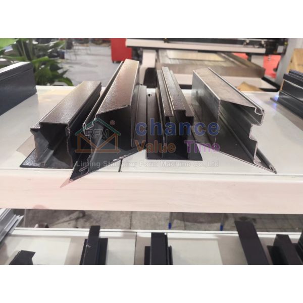 Plc Easy Operate 0.4mm Door Frame Forming Machine