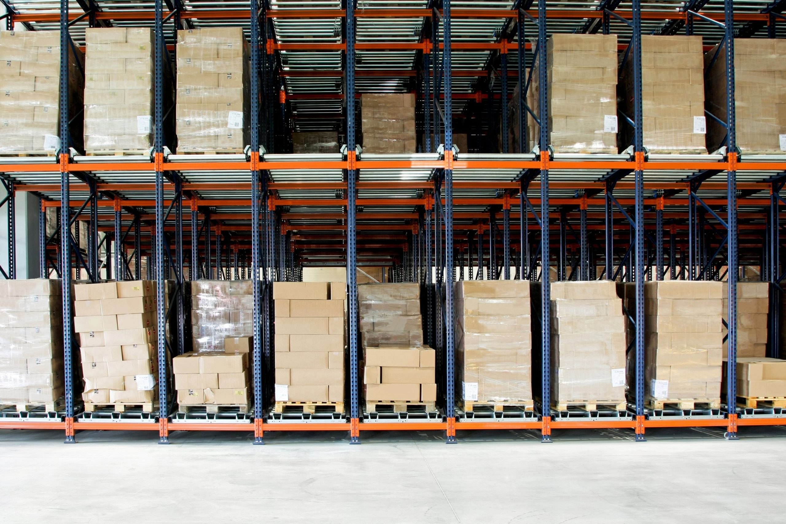 Efficient Storing And Retrieving Carton Flow Rack For Frozen Storage