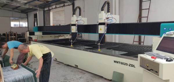 Quality Gantry Type Laminated Glass Stove CNC Water Jet Cutter 2000*6000mm for sale