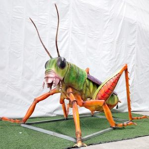 Animated Animatronic Mantis Insect for Amusement Park Simulate