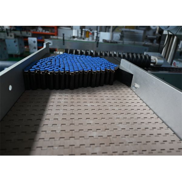 pharma labeling machine with Automatic Roll on System - 20 to 50 Meters Per Minute labeling speed