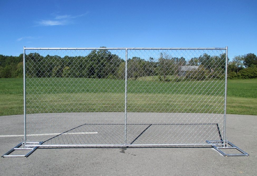 ISO Hot Dip Galvanized 10ft Width Temporary Security Fencing For Sports Field