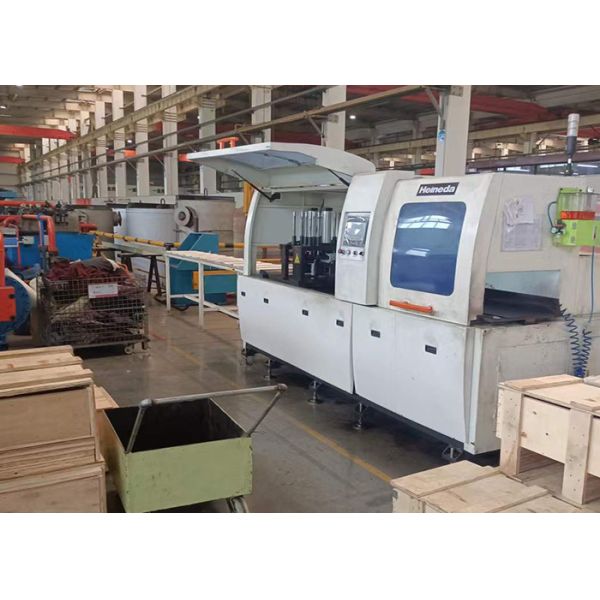 Automatic Positioning Cnc Bandsaw Machine 1.0KW With Electric Control System