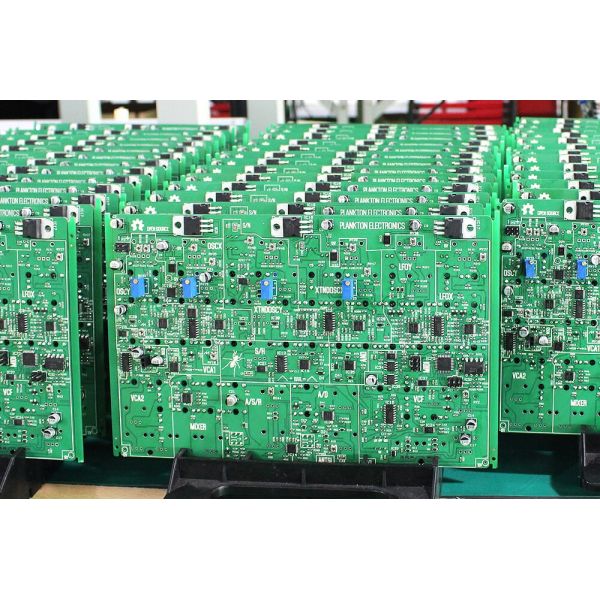 PCB Manufacturing And SMT DIP Electronic Components AssemblyCustomized 2 Layer Product