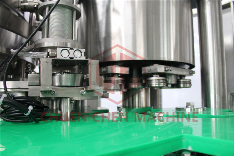 Automated Piston Beverage Can Filling Machine With Bottle Cap Sealing