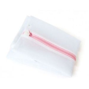 White Nylon Home Use Laundry Mesh Wash Bag with Zipper