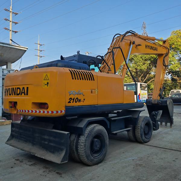 Original Color Used Wheel Excavator Hyundai 210 Used Excavator Hyundai 210-7