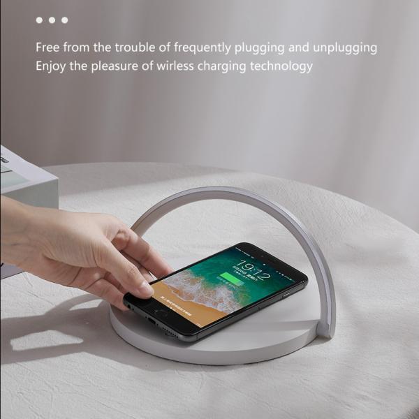 Night Lamp Quick Wireless Charger 10W Qi Stand Dock Station Wireless