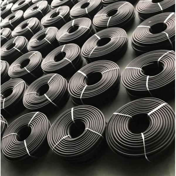 Cutting Processing Service T Shape Rubber Gasket Seal for UV Resistant Solar PV Panel