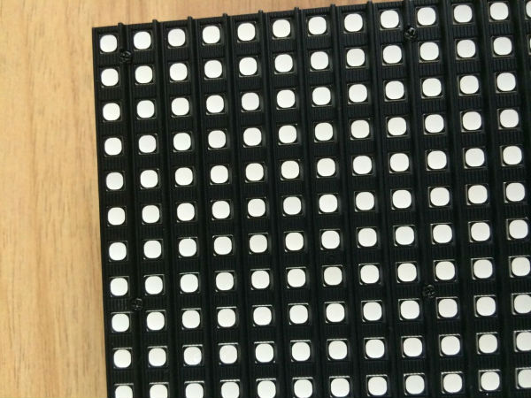 HD RGB SMD Outdoor Fixed LED Display Water Resistant Wide Viewing Angle