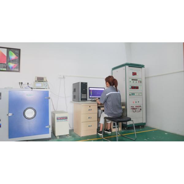 Hot Selling Magnetic Rail Spotlights Surface Recessed Pendant Indoor COB 18W Magnetic Track Lights Linear Track Light