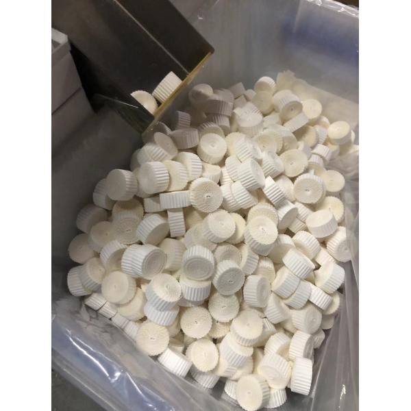 Circular Wooden Paddle HME Filter Paper For Customized Filtration Efficiency of 99.99%