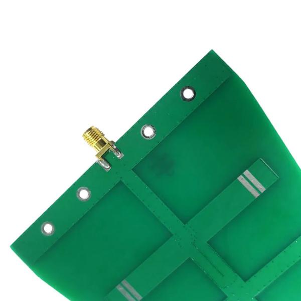 Single Board pCB Directional Anti Drone Antenna 1.5G 11dBi For Lora Communication