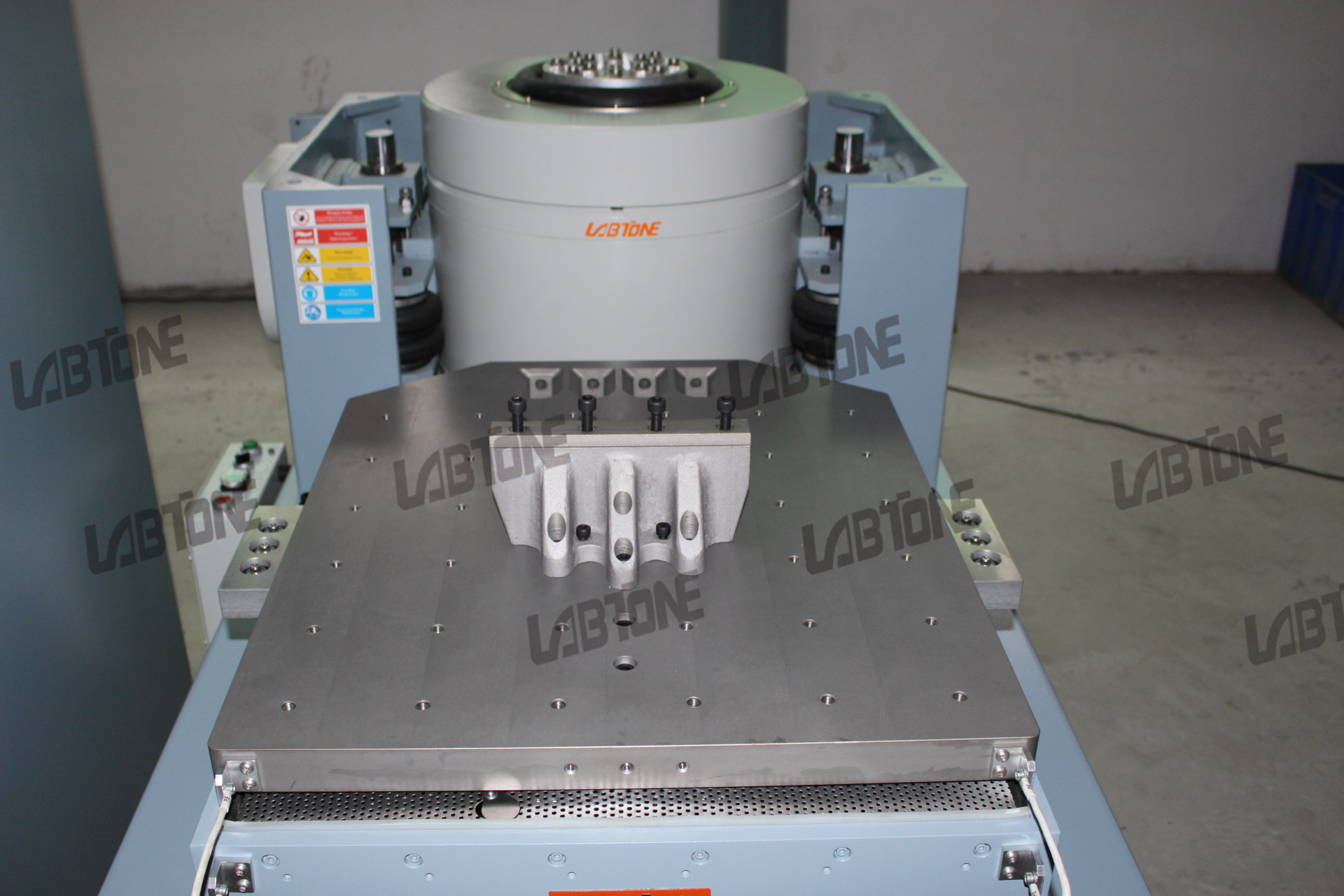 Buy cheap Amazon Packaging Vibration Testing Machine Comply with ISTA 6A Standards product