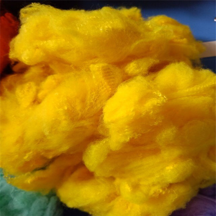 Buy cheap Lightweight Regenerated Recycled Polyester Fiber High Strength Low Absorbency product