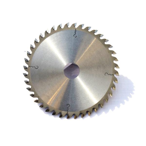 Excellent Precision Circular Saw Blades For Wood Cutting With Low Working Noise