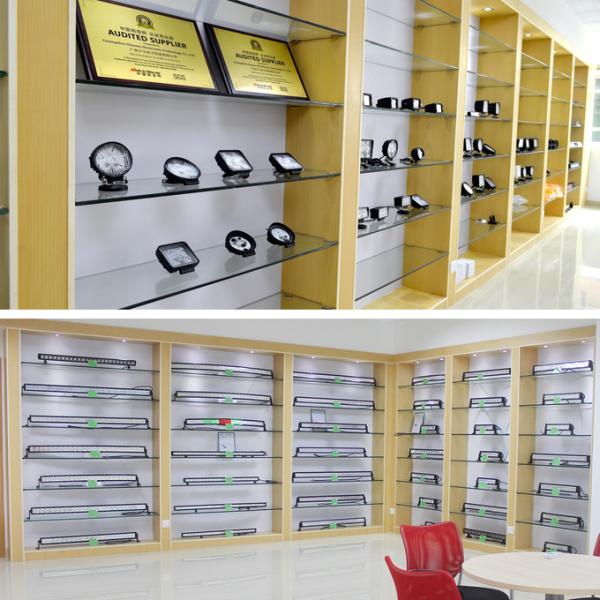 ISO9001 ODM Car Hood Curved Single Row Light Bar 51 Inch 10530 Lumen 9