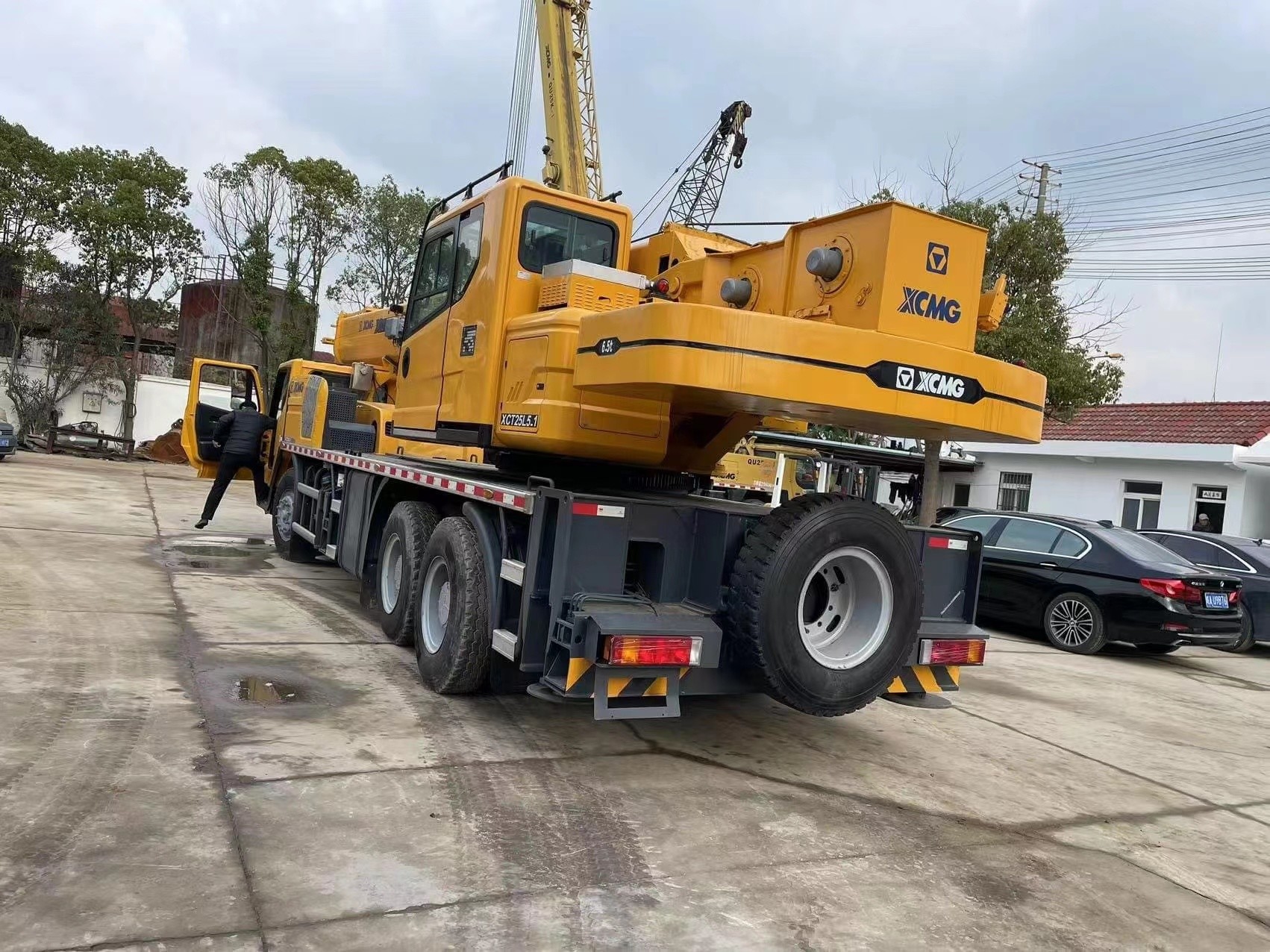 Used XCMG 25TON CRANE
