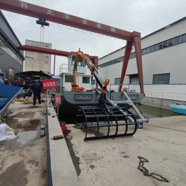 Loading And Unloading Steel Work Boat For Sale